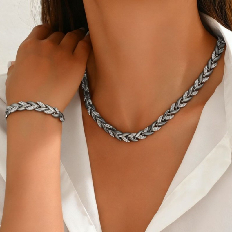 Adjustable Rhinestone Leaf Link Necklace & Bracelet Set