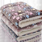 🐱2025 New Upgraded Super Cosy Calming Pet Blanket🐾