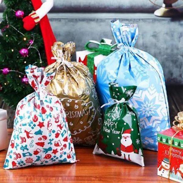 🎄The World’s Best Christmas Gift Bag With Drawstring🎁