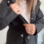 ✨Womens Chic. Lightweight. Waterproof Jacket 🍃🧥-Unleash Style and Durability in Any Storm!