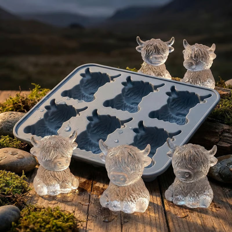 Highland Cow Ice Cube Mold - Adorable 3D Silicone Tray for Drinks & Parties