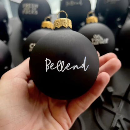 🤣 Funny Christmas Ornament - Humorous Design for Tree Decoration, Perfect Gift for Family Gatherings 🎁📦