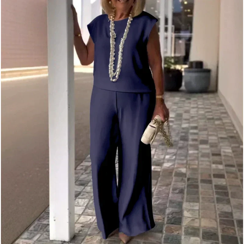 Women's Crew Neck Sleeveless Top and Pants Set