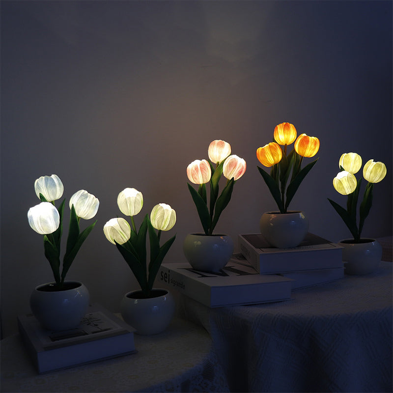 LED Tulip Night Light Flower Table Lamp🌷✨