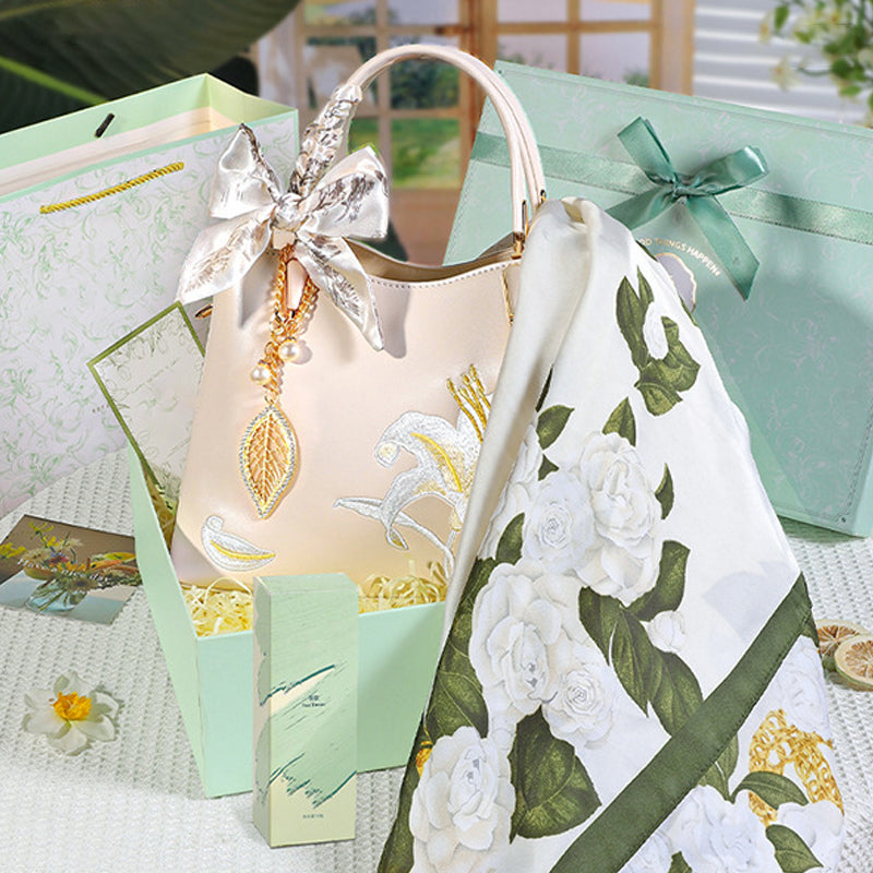 🌸Meet Mother's Day Discount 50%🌸Women's Elegant Embroidered Lily Handbag Gift Box