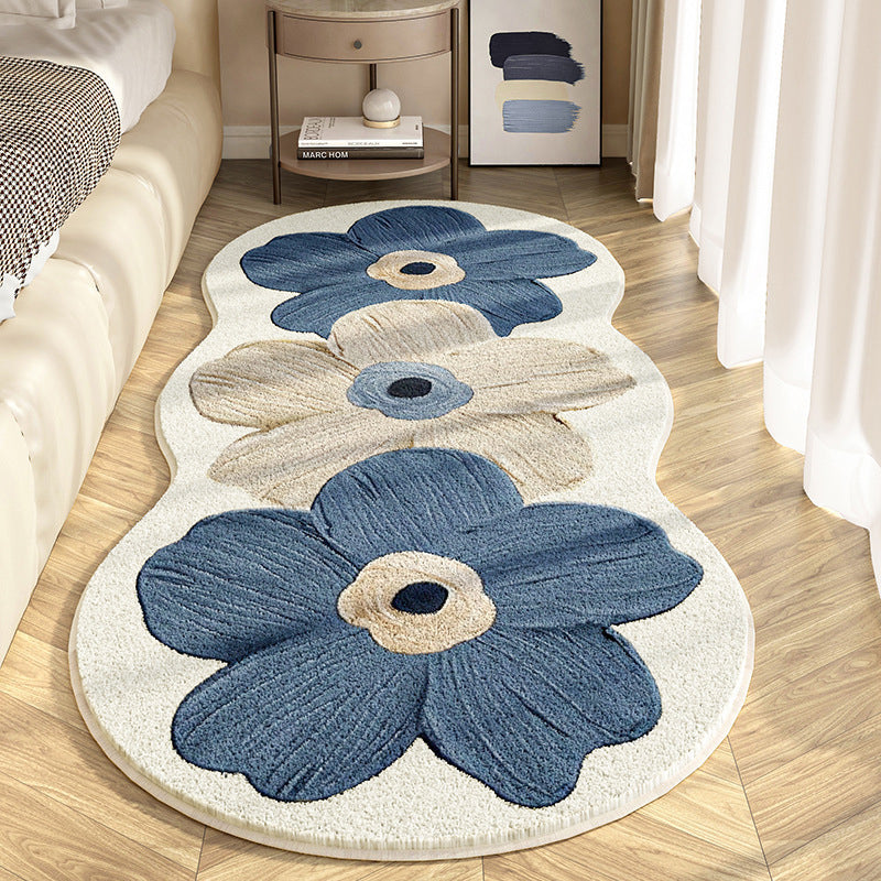 Soft Irregular Flower Pattern Rug