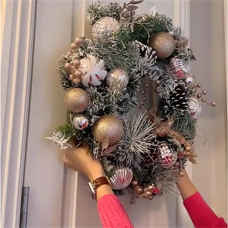 🔥Stainless Steel Suction Cup Hook for Christmas Wreaths