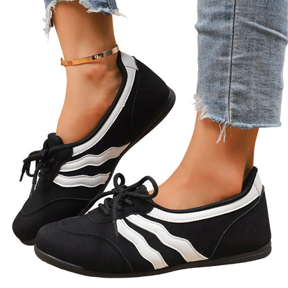 Women's Retro Wave Stripe Lace-Up Sneakers