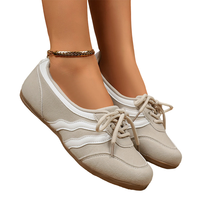 Women's Retro Wave Stripe Lace-Up Sneakers